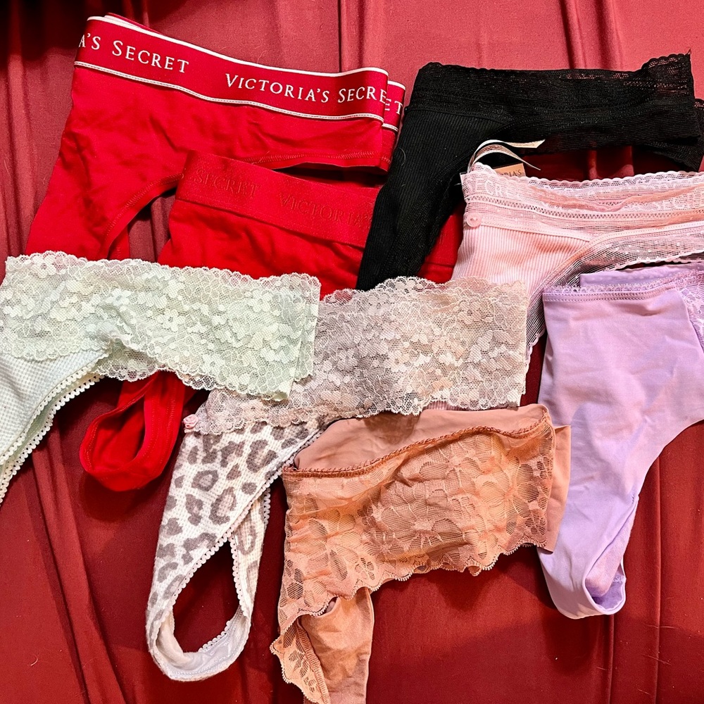 Brand New. VS Thongs.